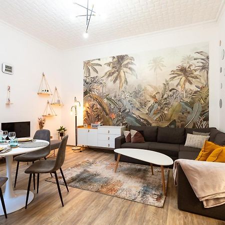 Stylish Modern Apartment Next To New York Cafe Budapeste Exterior foto